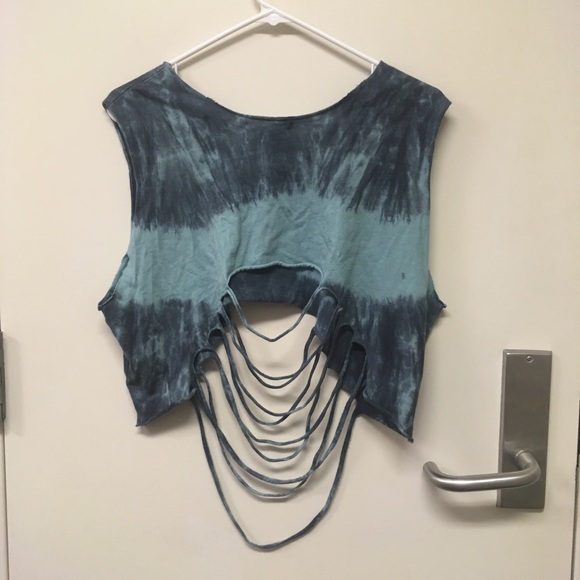 URBAN OUTFITTERS Truly Madly Coachella Crop Top - Picture 4 of 6